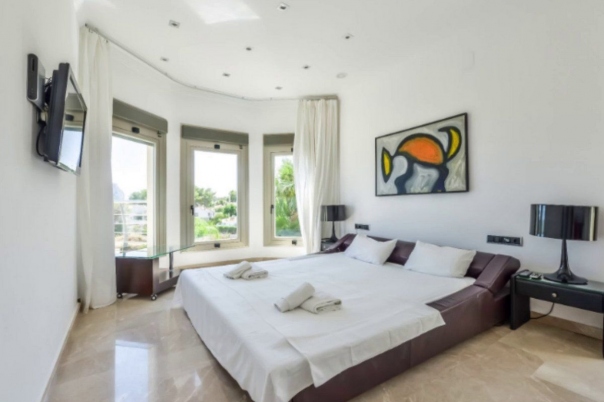 6 bed casa / chalet in Benissa