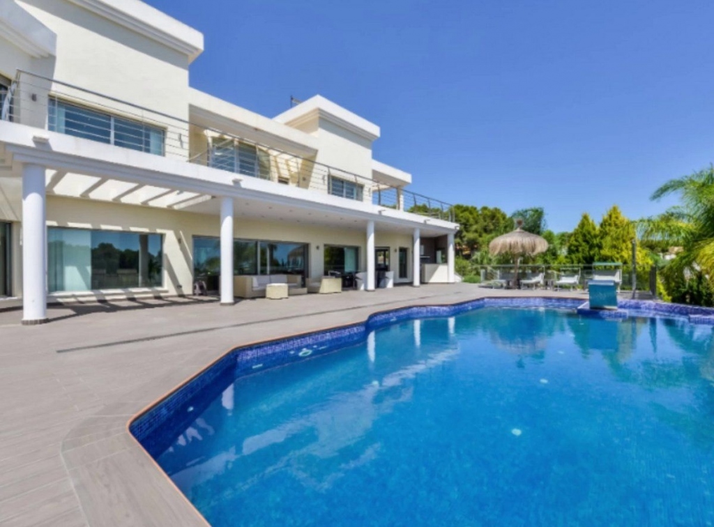 6 bed casa / chalet in Benissa
