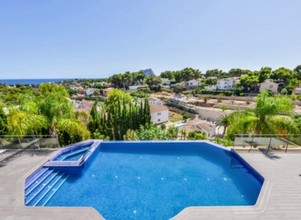 6 bed casa / chalet in Benissa