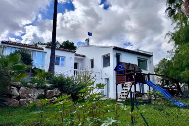 5 bed villa in Jávea