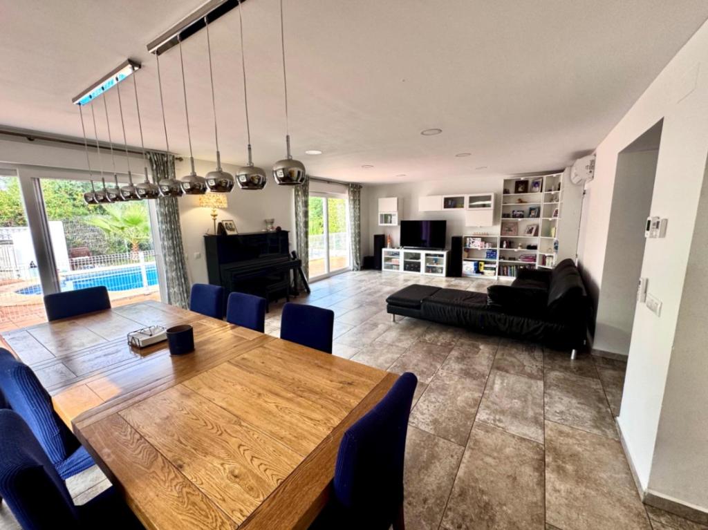 5 bed villa in Jávea