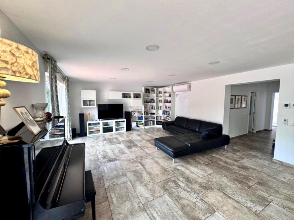 5 bed villa in Jávea