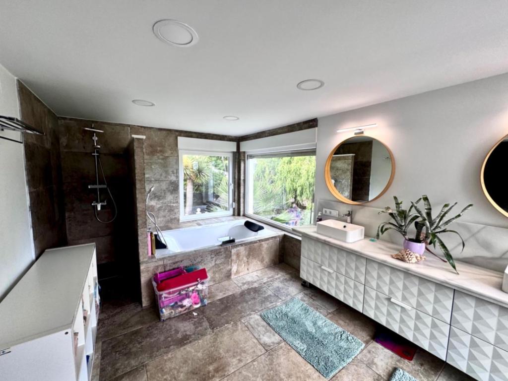 5 bed villa in Jávea