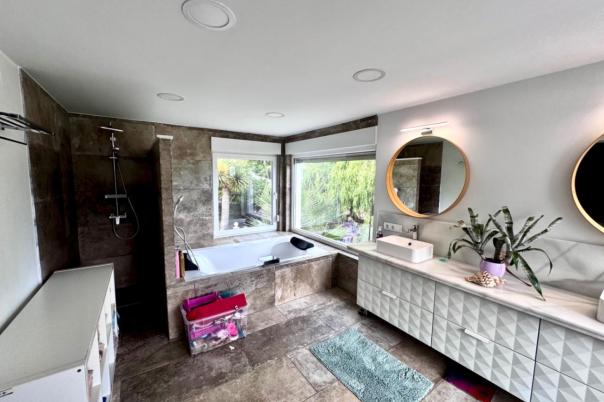 5 bed villa in Jávea