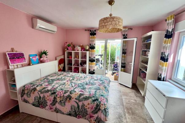 5 bed villa in Jávea