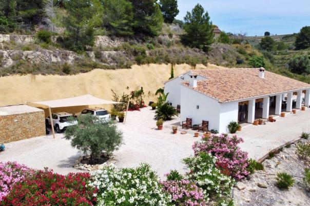 3 bed villas in Benissa