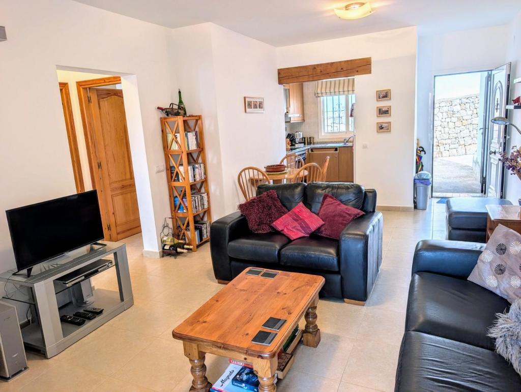 3 bed terraced house in Benitachell