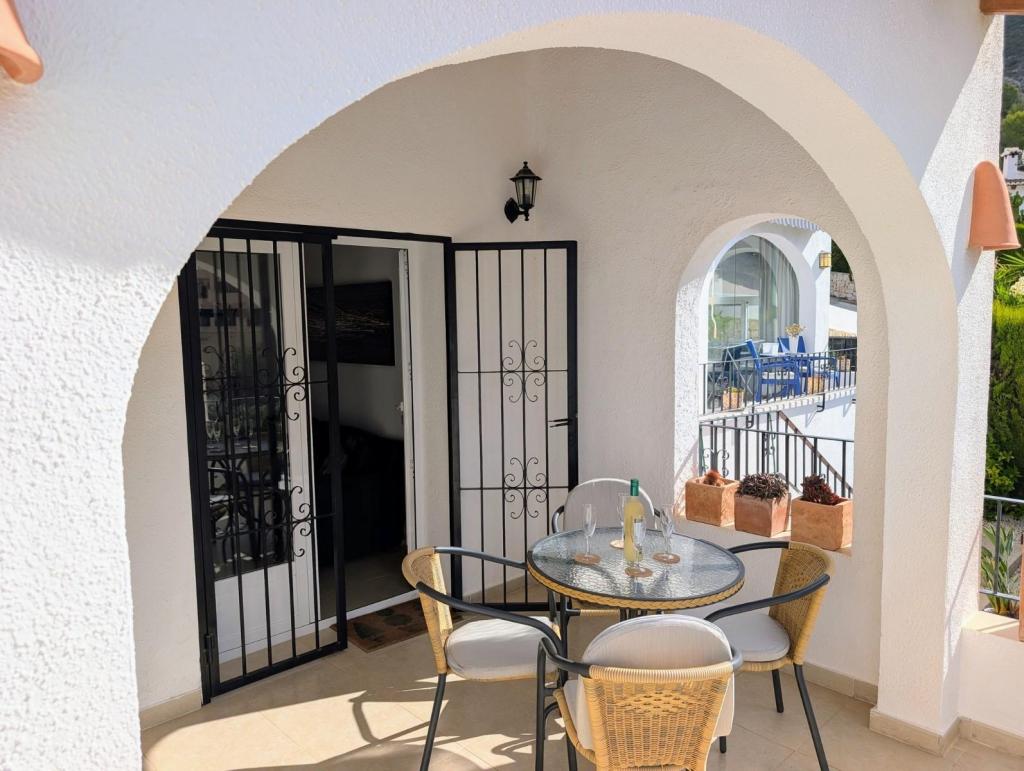 3 bed terraced house in Benitachell