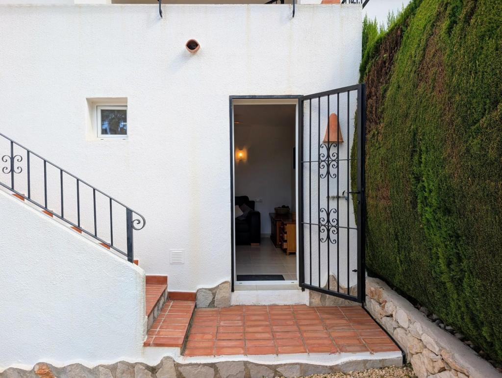 3 bed terraced house in Benitachell