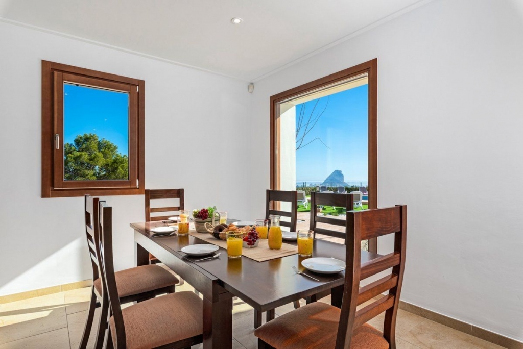 4 bed casa / chalet in Calpe / Calp