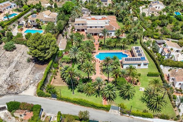 13 bed villas in Javea