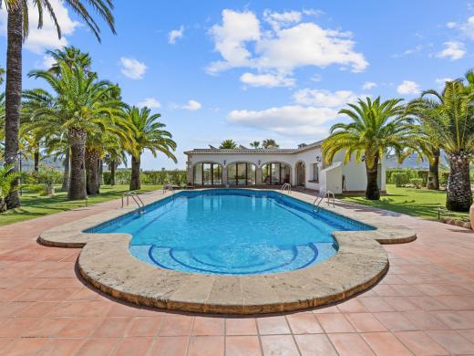 13 bed villas in Javea