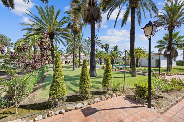13 bed villas in Javea