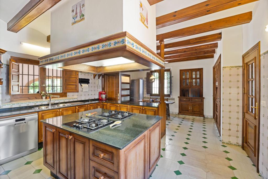 13 bed villas in Javea