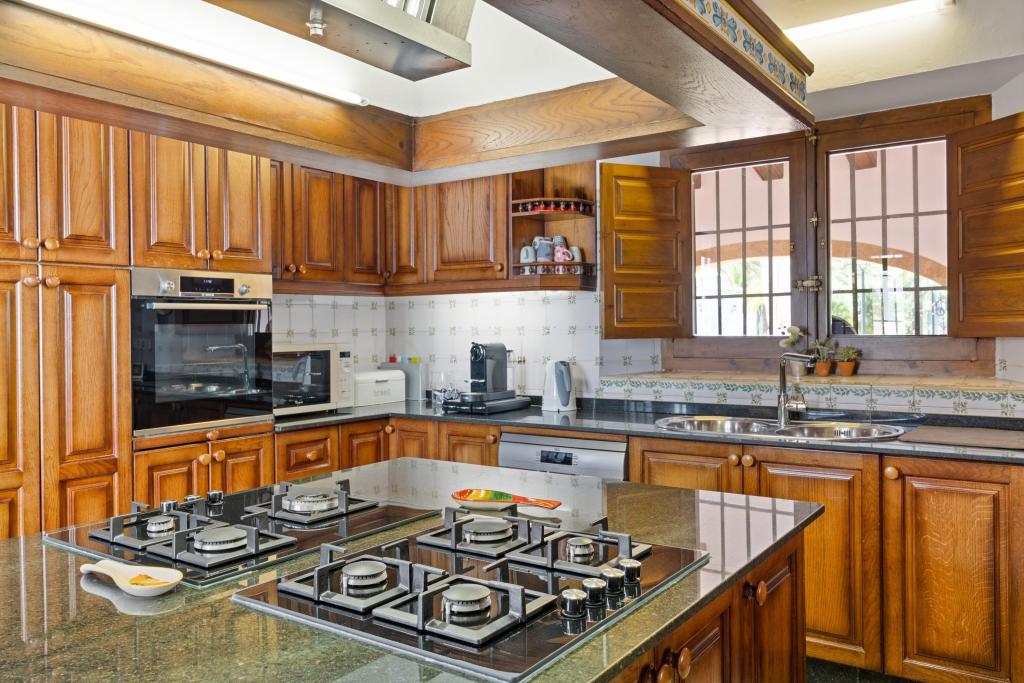 13 bed villas in Javea