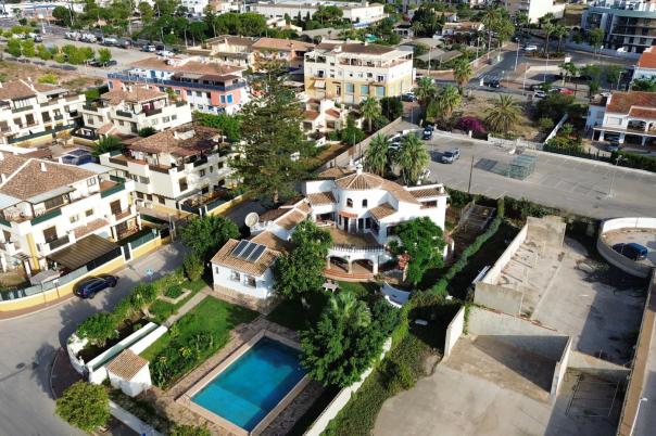 7 bed villa in Jávea