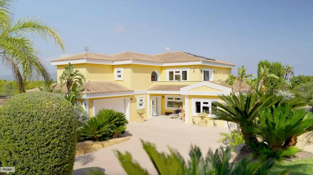 7 bed villa in La Nucía