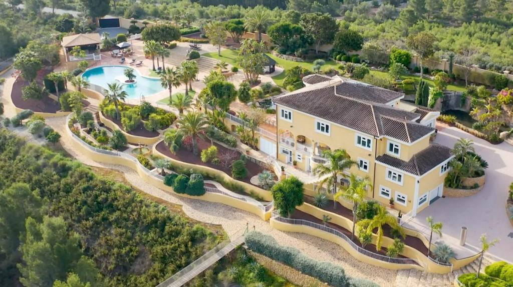 7 bed villa in La Nucía