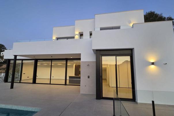 3 bed villas in Calpe