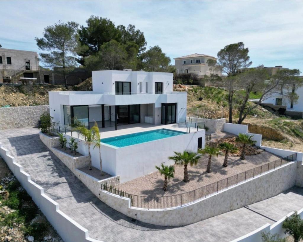 3 bed villas in Calpe