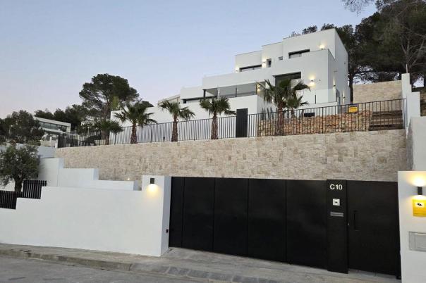 3 bed villas in Calpe