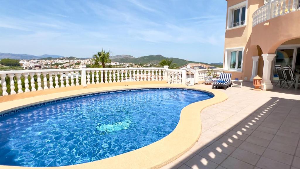 3 bed villa in Benitachell