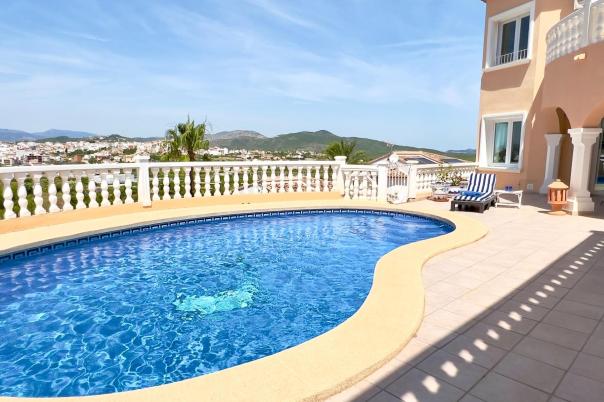 3 bed villa in Benitachell