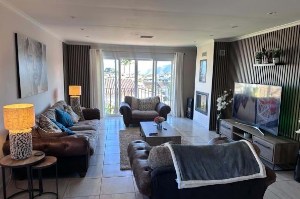 6 bed villa in Alfàs del Pi (l')