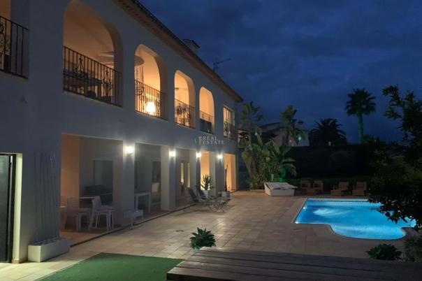6 bed villa in Alfàs del Pi (l')
