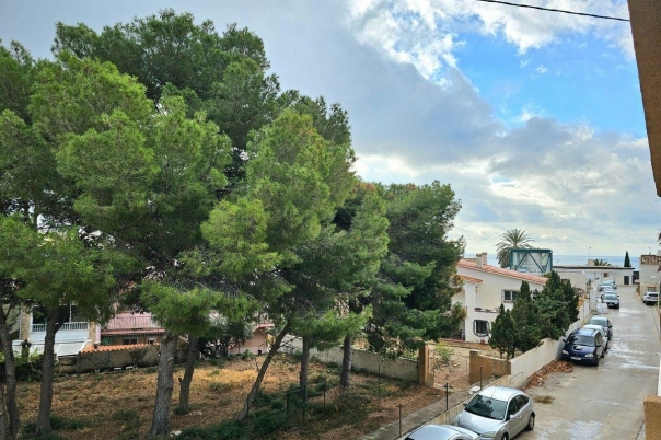2 bed apartamento in Calpe / Calp