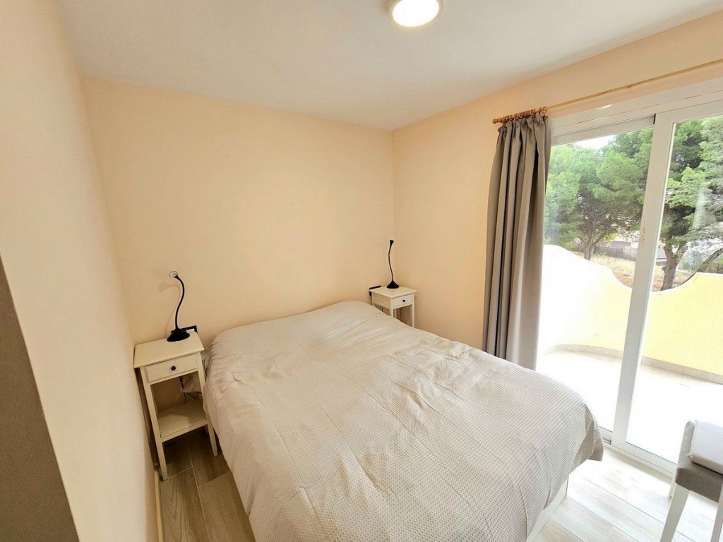 2 bed apartamento in Calpe / Calp