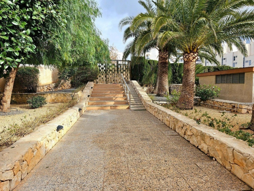 2 bed apartamento in Calpe / Calp