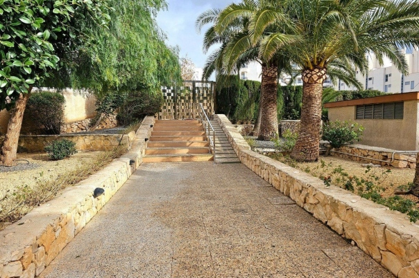 2 bed apartamento in Calpe / Calp