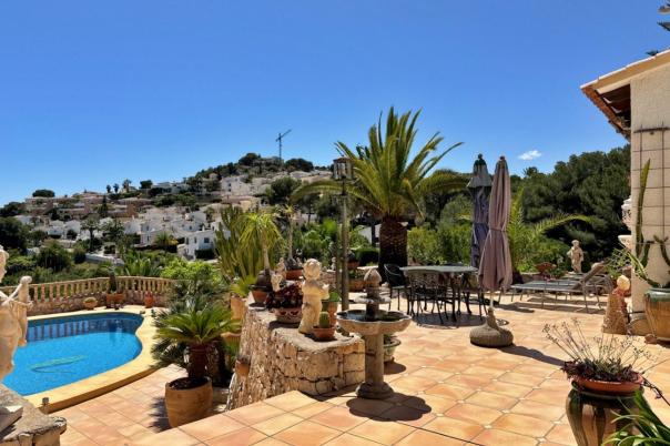 3 bed villa in Moraira