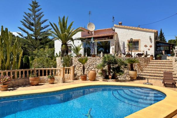 3 bed villa in Moraira