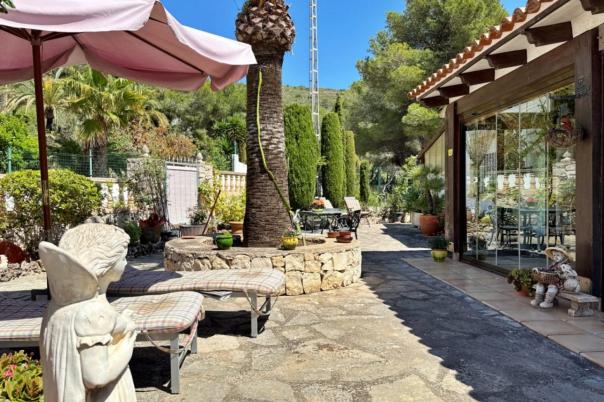 3 bed villa in Moraira