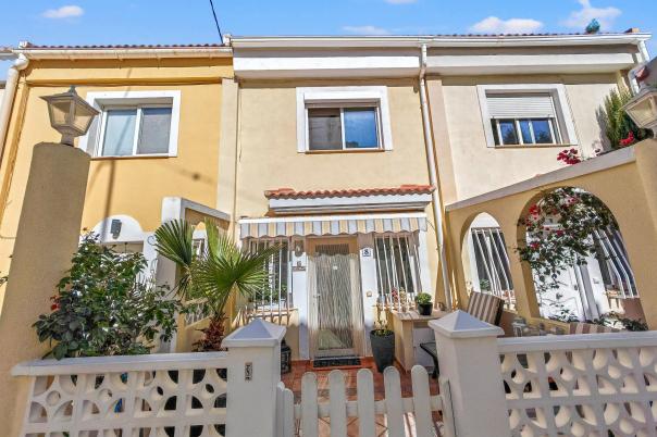 2 bed town house in L'Alfàs del Pi
