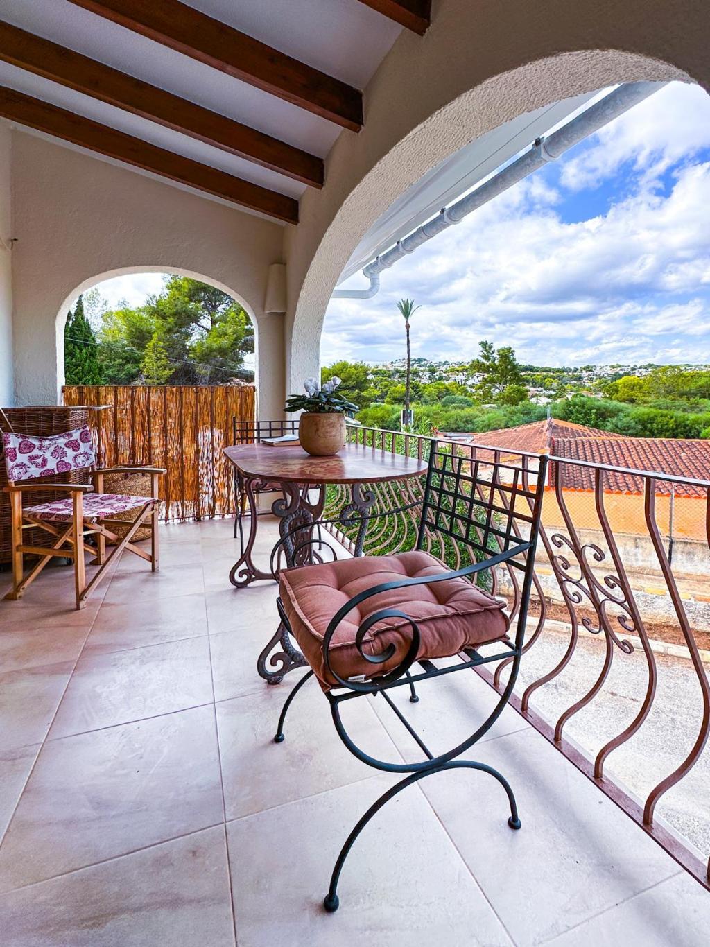 2 bed apartment in Moraira