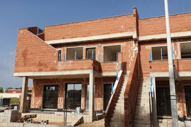 Guide to Buying a New Build/Off-Plan Property - Information from Sun Lawyers