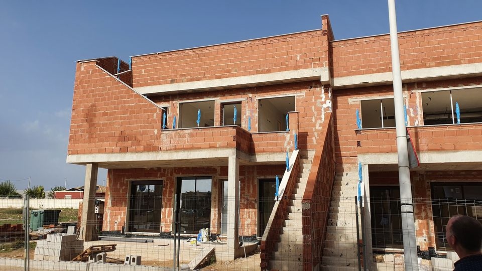 Guide to Buying a New Build/Off-Plan Property - Information from Sun Lawyers