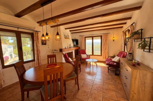 4 bed villa in Benitachell
