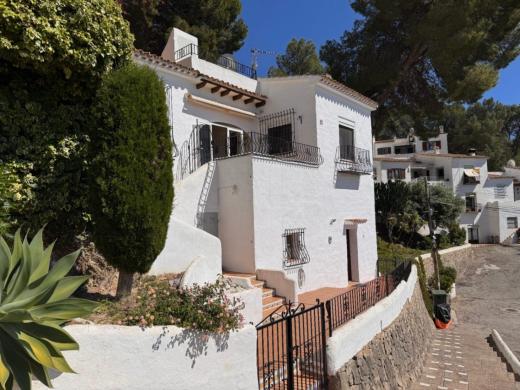 4 bed villa in Benitachell