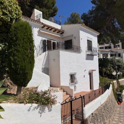 4 bed villa in Benitachell