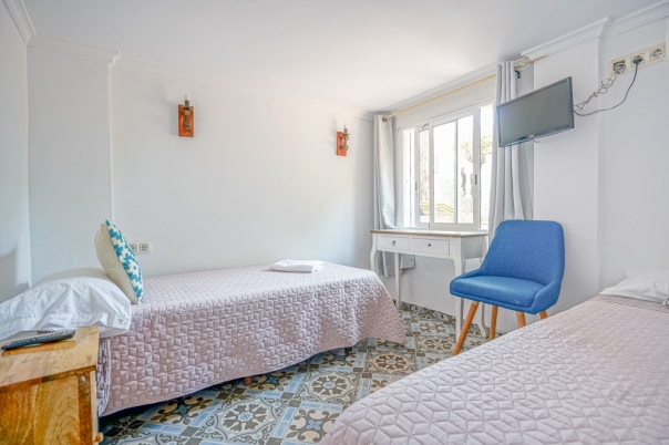 16 bed commercial_premises in Calpe
