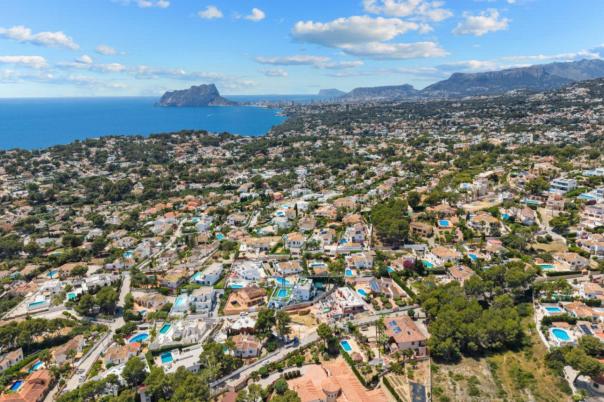 4 bed villas in Moraira
