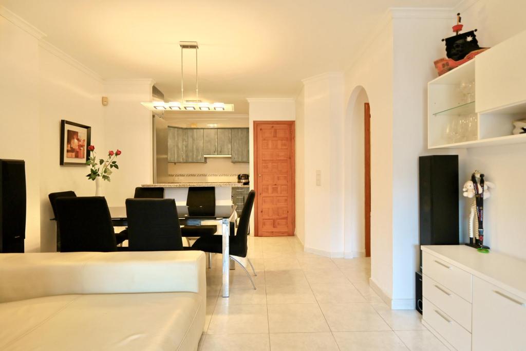 2 bed apartment in Benitachell