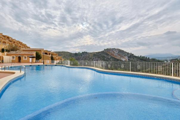 2 bed apartment in Benitachell