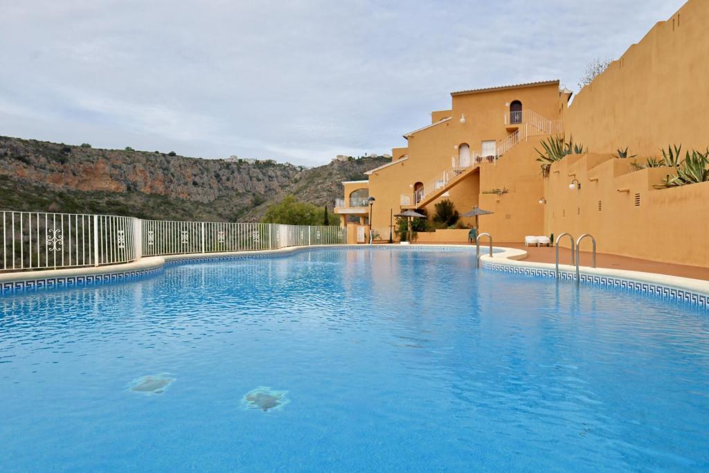 2 bed apartment in Benitachell