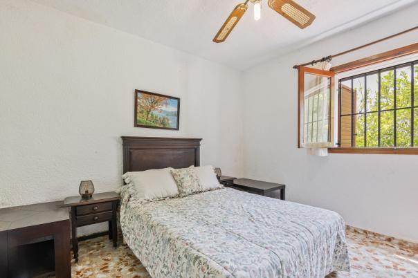 6 bed villas in Javea