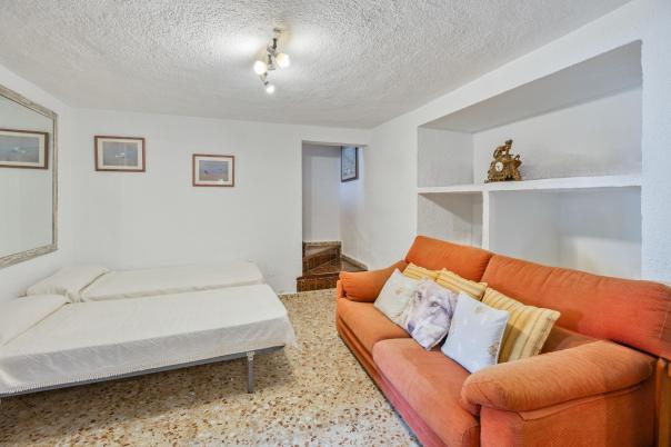 6 bed villas in Javea
